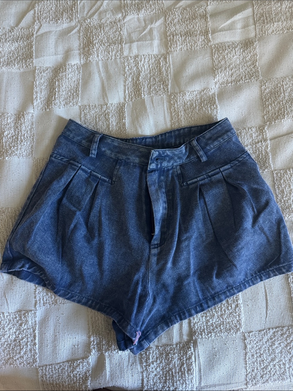 High-Waist Dark Blue Denim Pleated Women’s Shorts